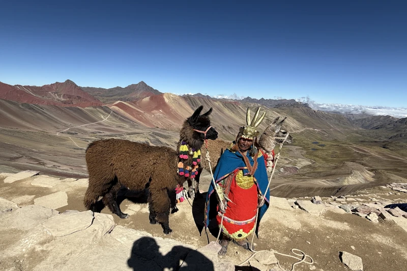 rainbow mountain peru altitude