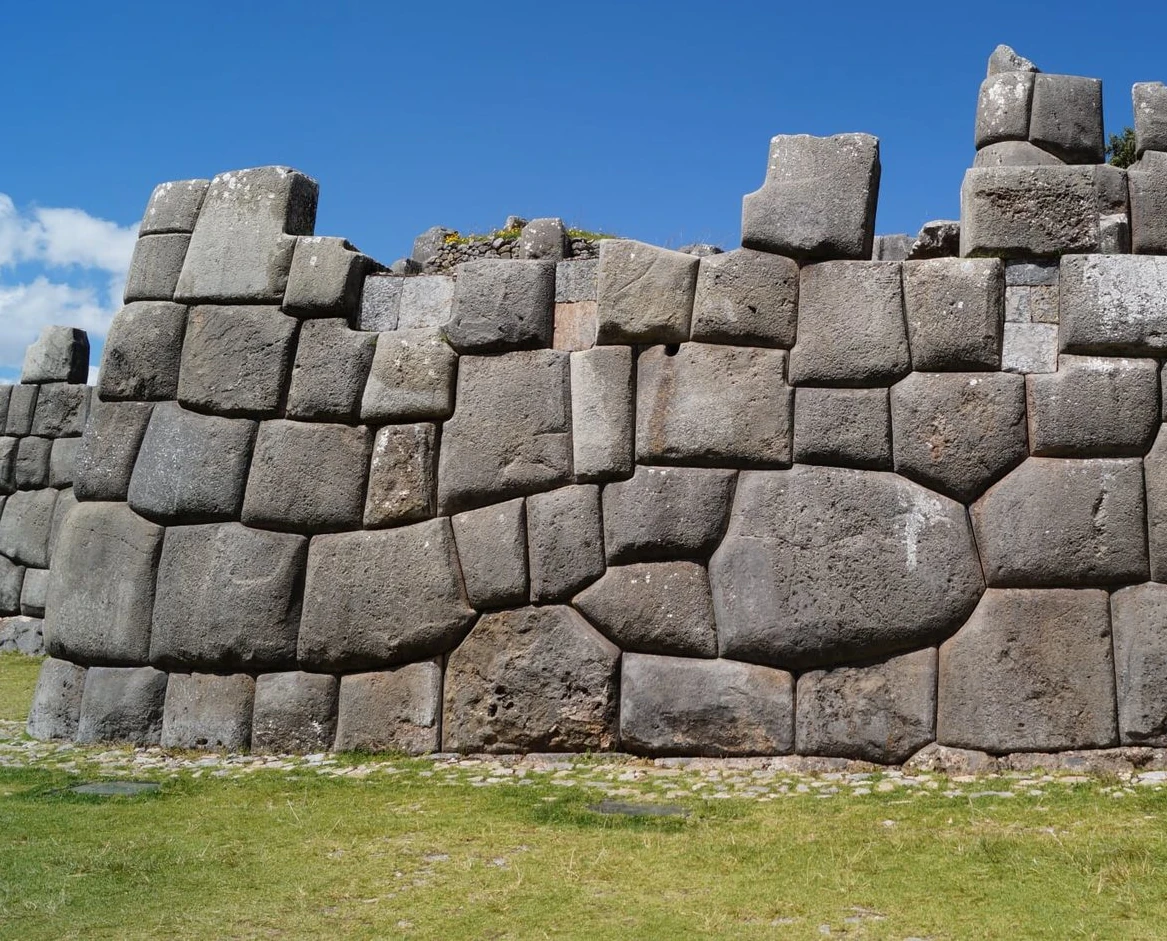 sacsayhuamán