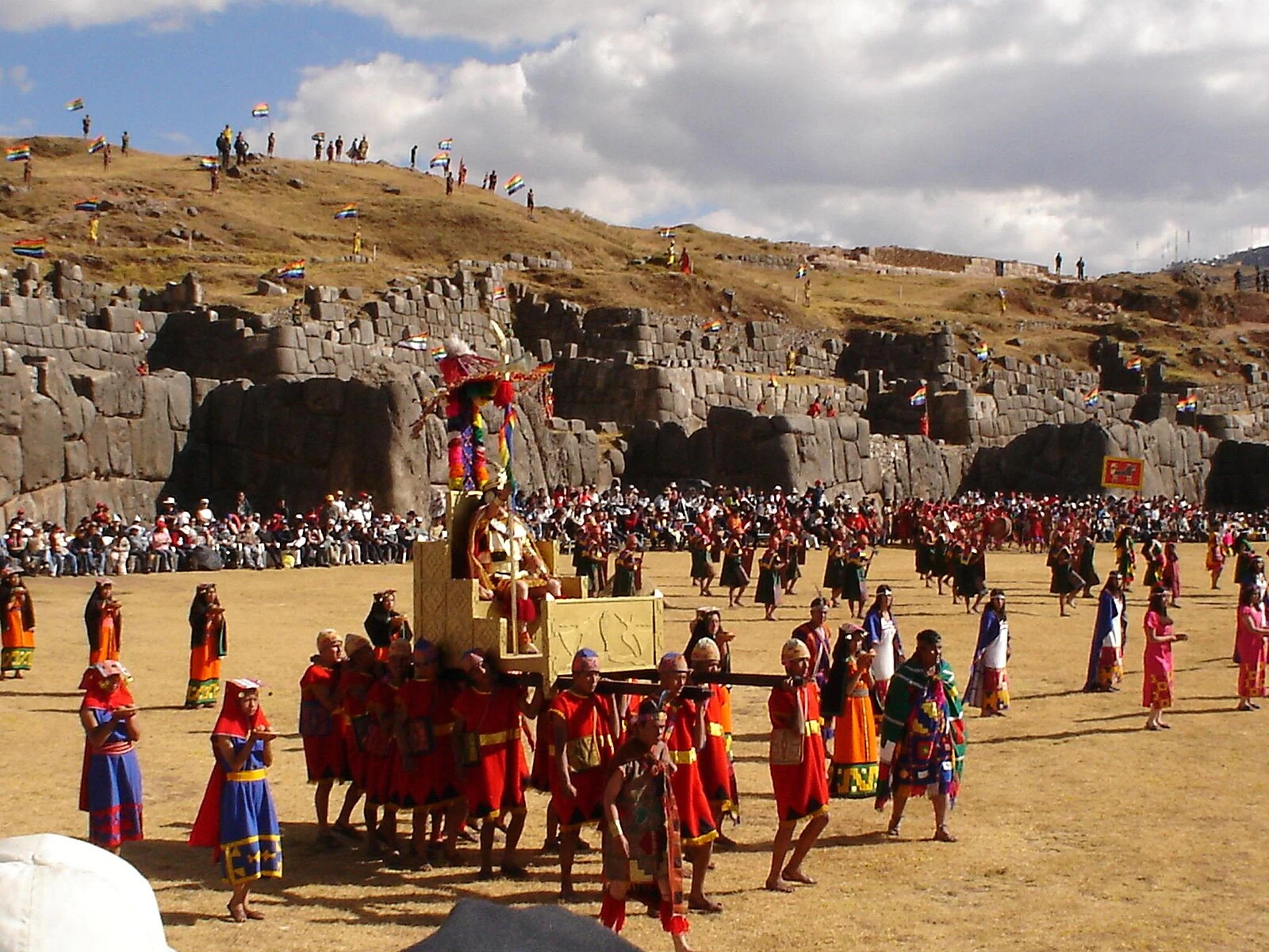 sacsayhuamán