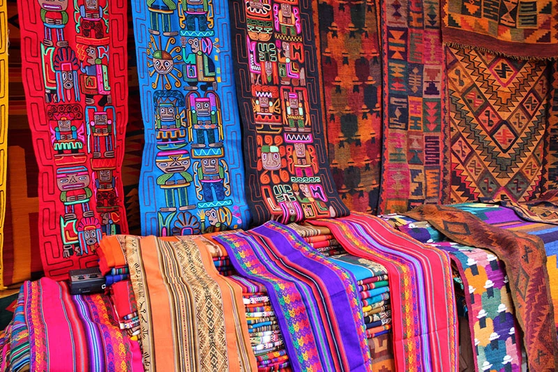 pisac market